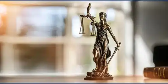 Assurance-vie : pas de faute du curateur non sollicité pour assister le changement de bénéficiaire