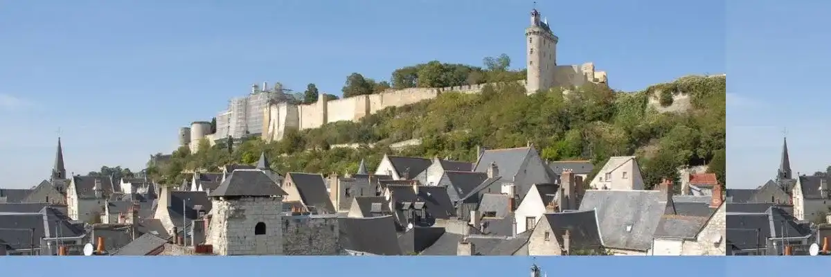 37 - Chinon- Place du Général de Gaulle